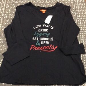 Joe fresh women Christmas tee